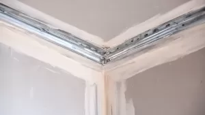wykończenie narożników wewnętrznych płyt gipsowo kartonowych